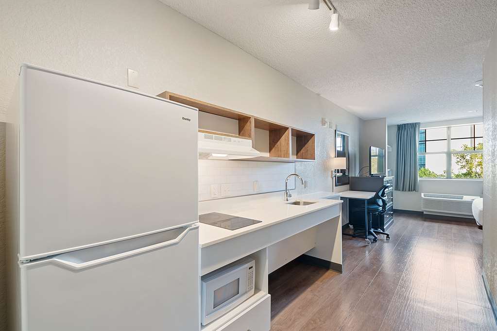 extended stay america doral 87th av south