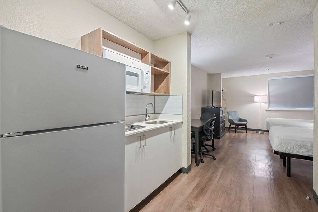 extended stay america doral 87th av south