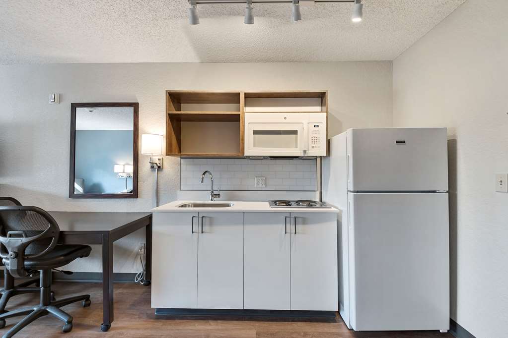 extended stay america doral 87th av south