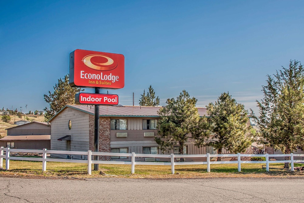 econo lodge inn and suites madras