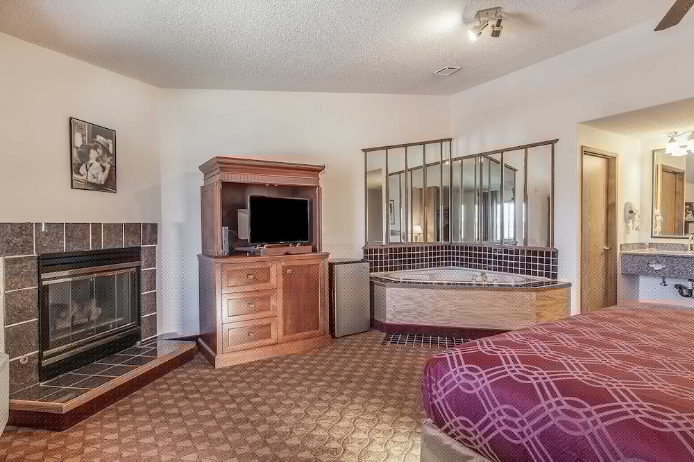 econo lodge inn and suites madras