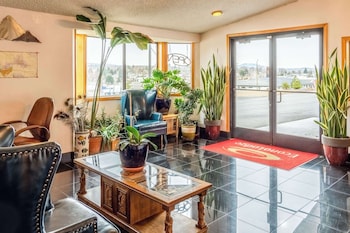econo lodge inn and suites madras