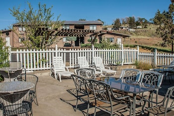 econo lodge inn and suites madras