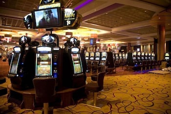 mount airy casino resort adults only 21