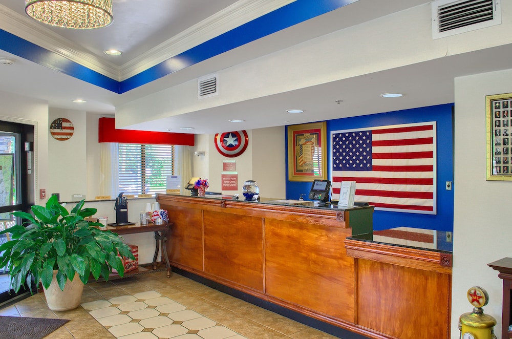 hometown inn