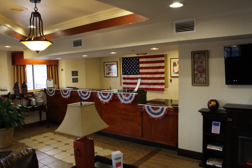 hometown inn