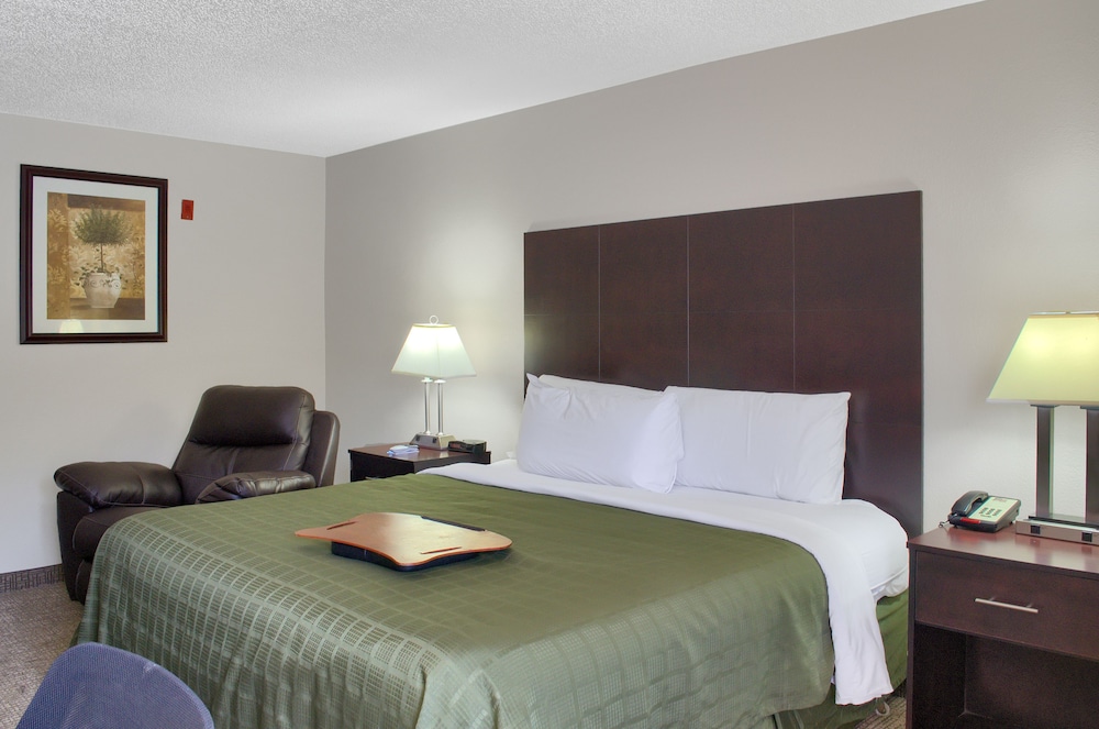 hometown inn