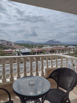 hotel algorfa