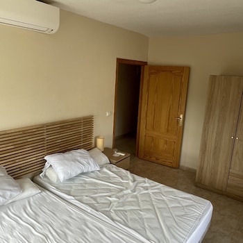 hotel algorfa