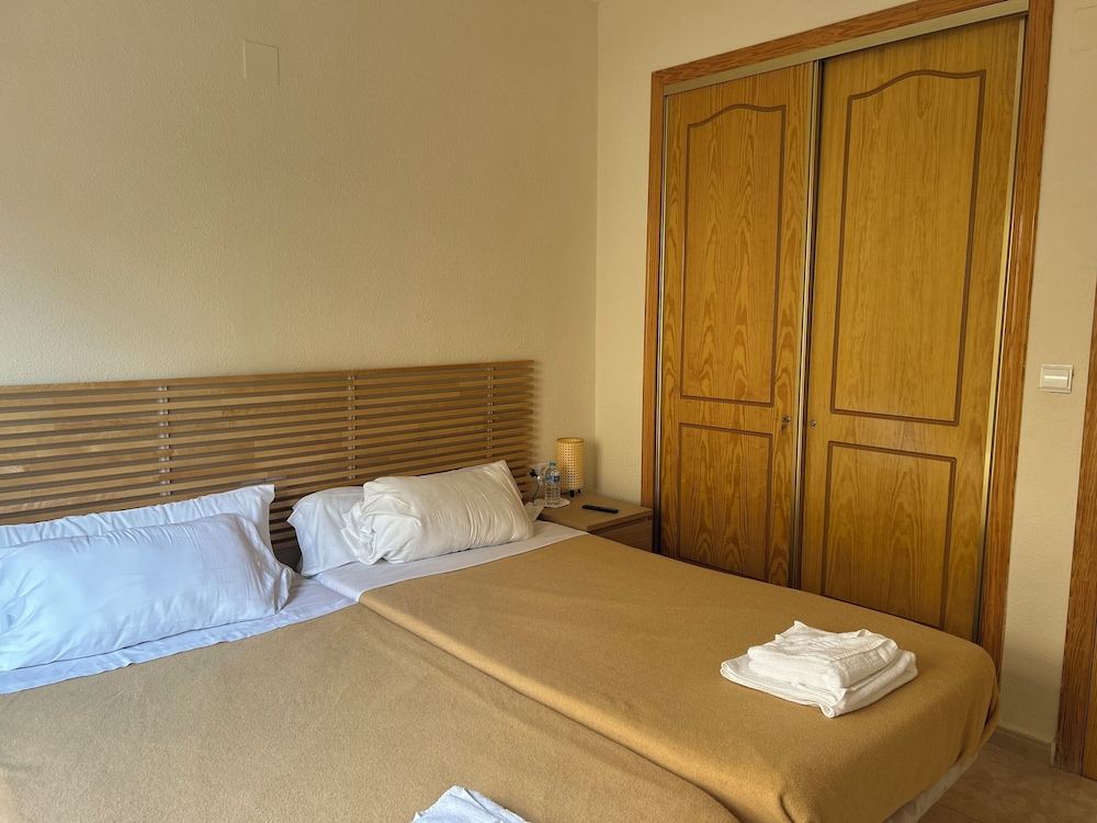 hotel algorfa