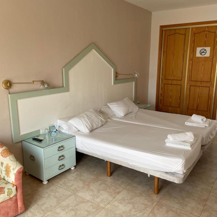 hotel algorfa