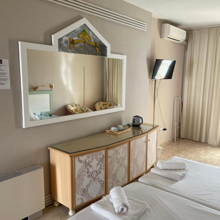 hotel algorfa