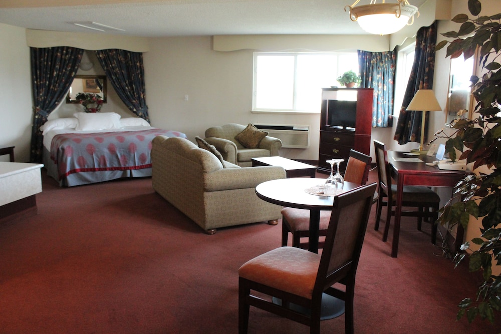 tamarack motor inn