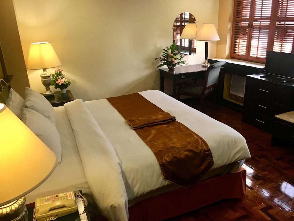 lourdes family suites makati powered by cocotel