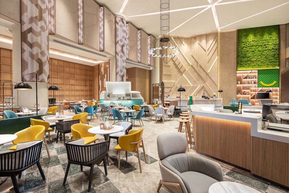 holiday inn shanghai nanjing road by ihg