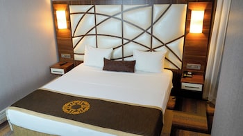 the grand mira hotel