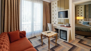 the grand mira hotel