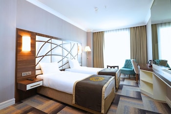 the grand mira hotel