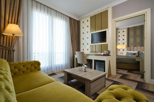 the grand mira hotel