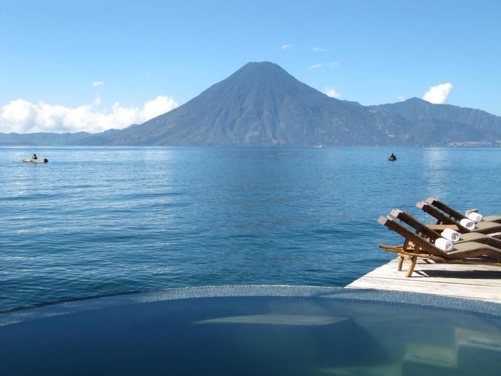 santa cruz la laguna