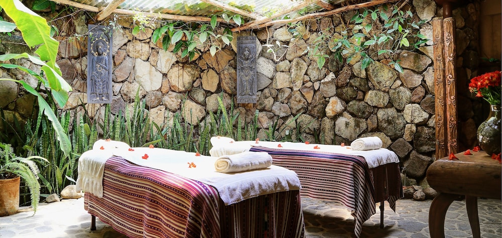 santa cruz la laguna