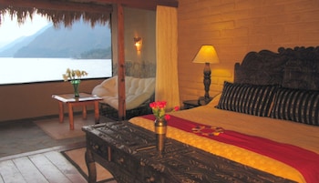 santa cruz la laguna