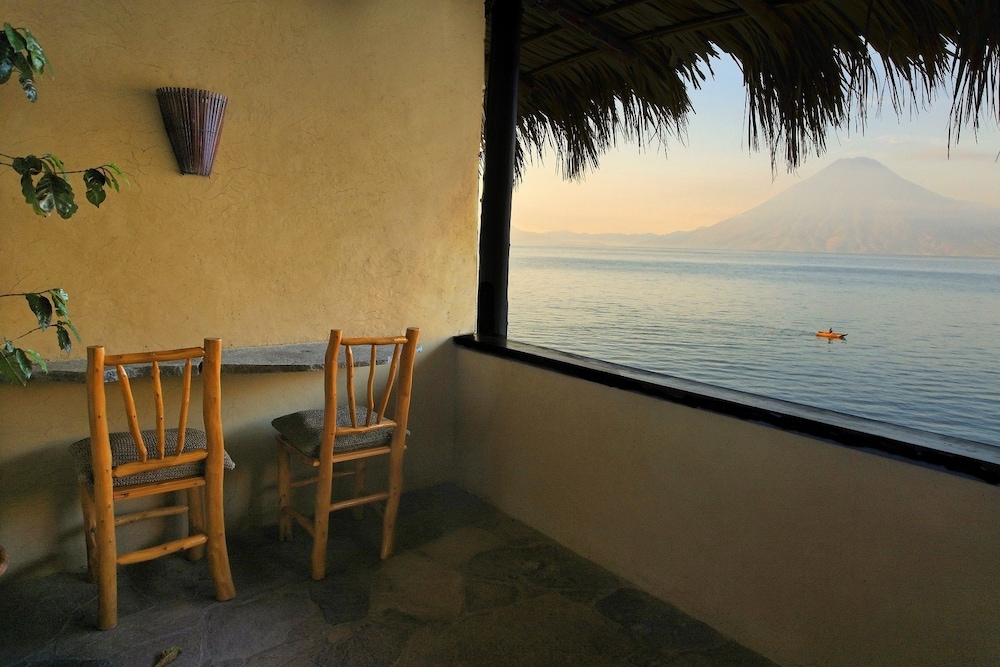 santa cruz la laguna