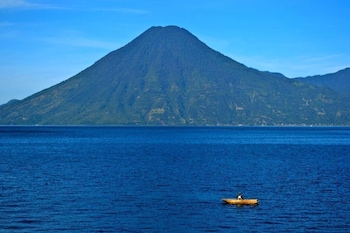 santa cruz la laguna