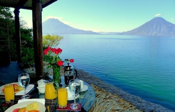 santa cruz la laguna