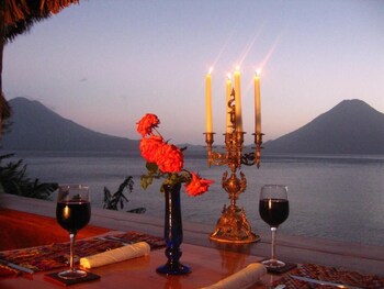 santa cruz la laguna