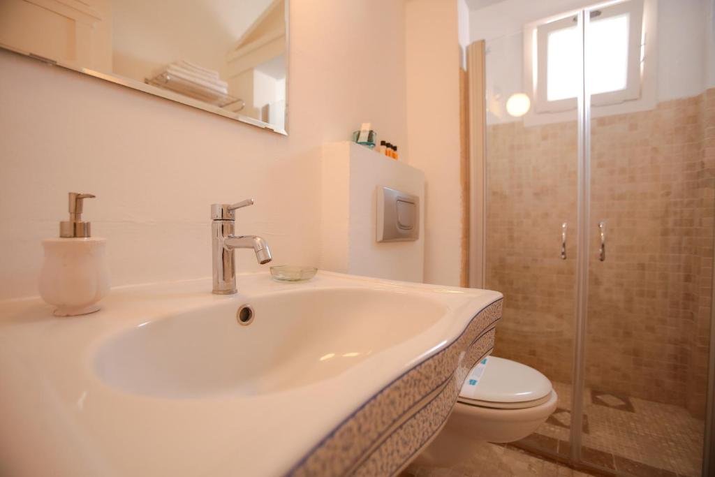 Moshinos Otel,Ayvalik,1 star