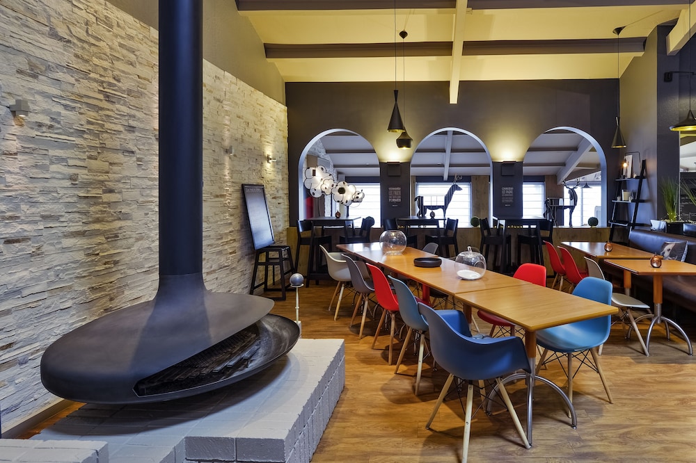ibis macon sud creches