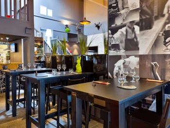 ibis macon sud creches