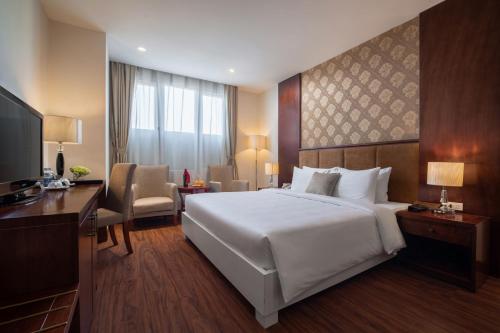 nesta hotel ha noi
