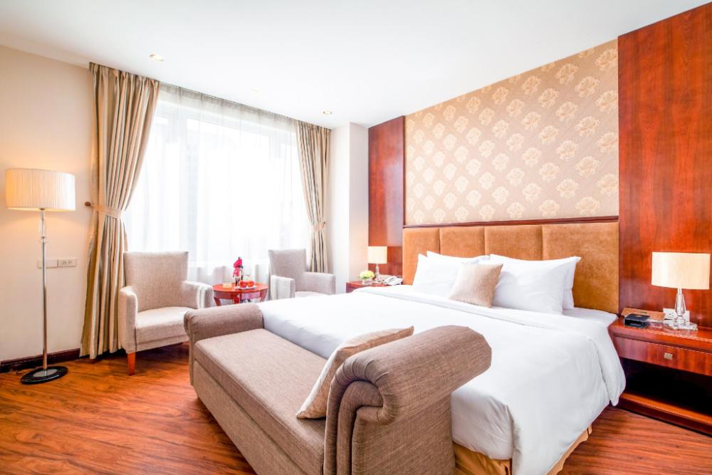nesta hotel ha noi