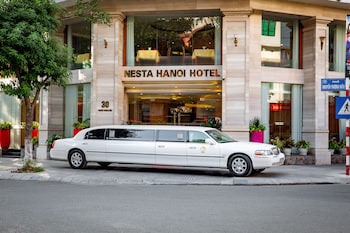 nesta hotel ha noi