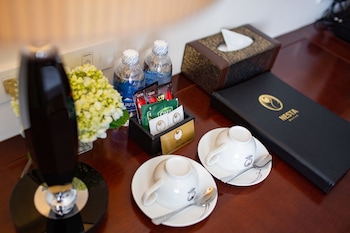 nesta hotel ha noi