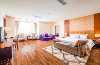 nesta hotel ha noi