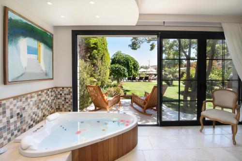 alacati kapari hotel special category