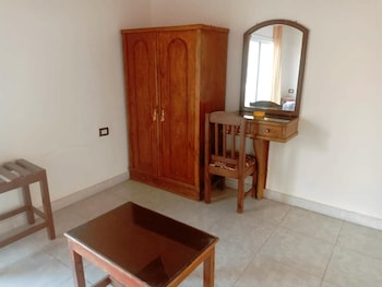 amenophis hotel