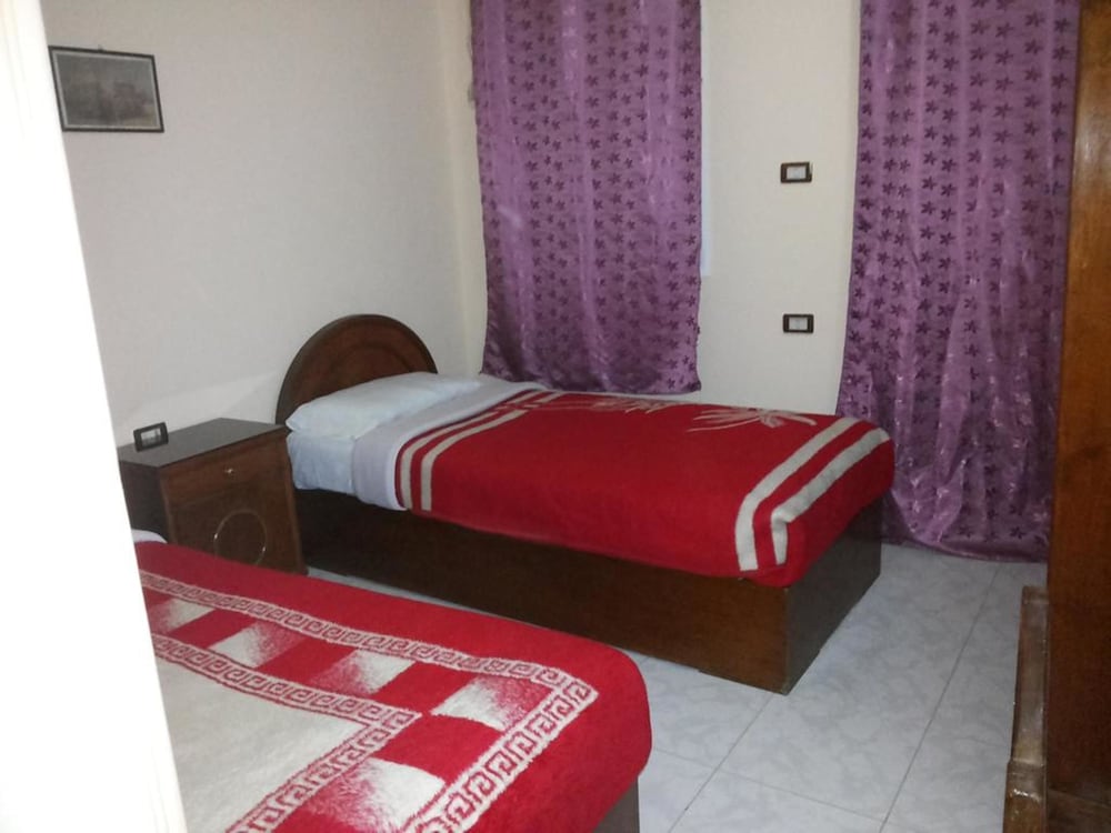 amenophis hotel