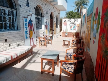 amenophis hotel