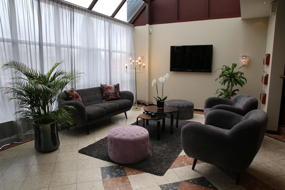 best western royal star