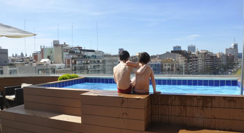 sercotel amister art hotel