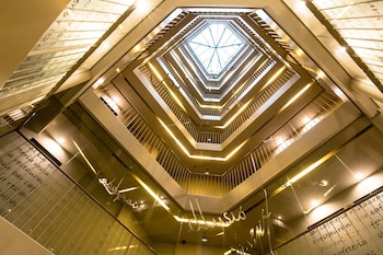 sercotel amister art hotel