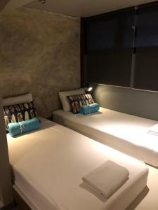 In A Box Hostel,Bangkok Noi>>Bangkok,2 star
