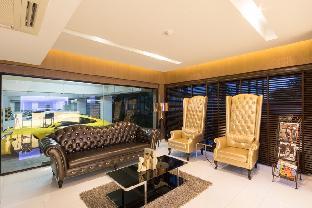 chateau de sukhumvit