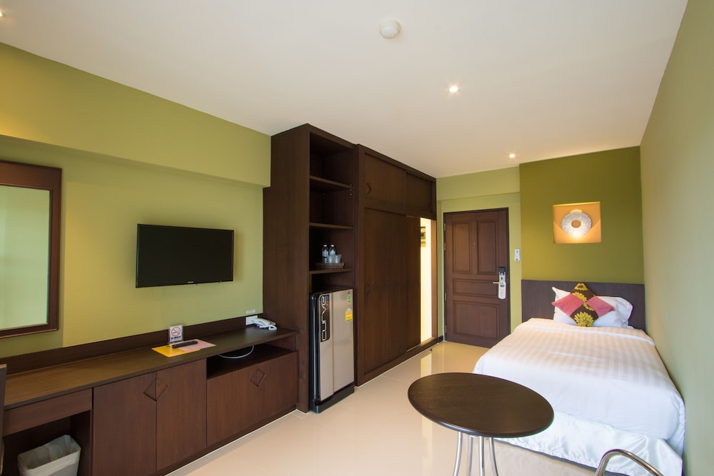 chateau de sukhumvit