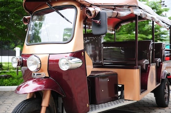 chateau de sukhumvit