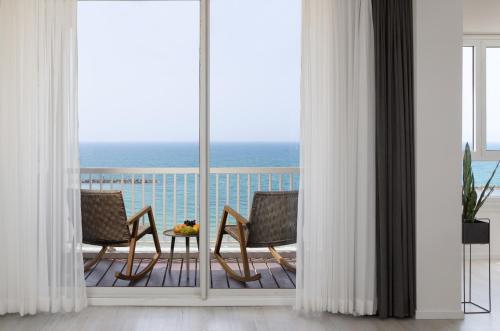 sea executive suites